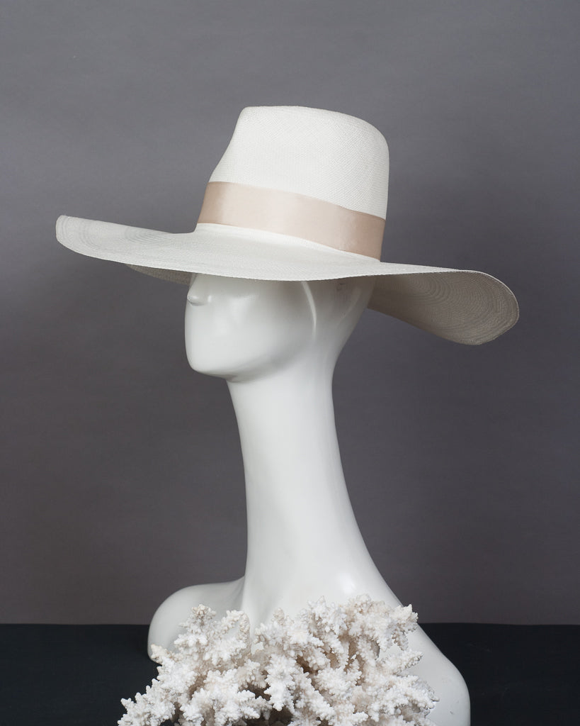 hat, straw hat - Fandacsia