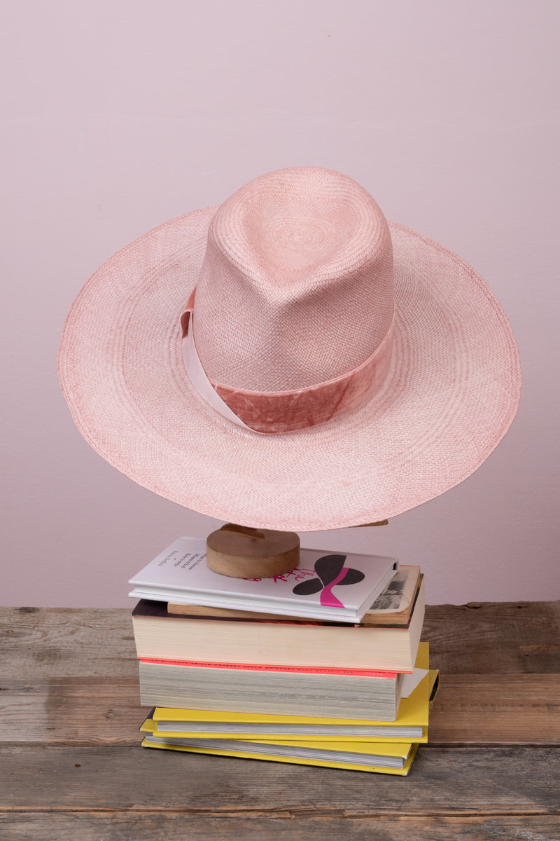hat, straw hat - Fandacsia