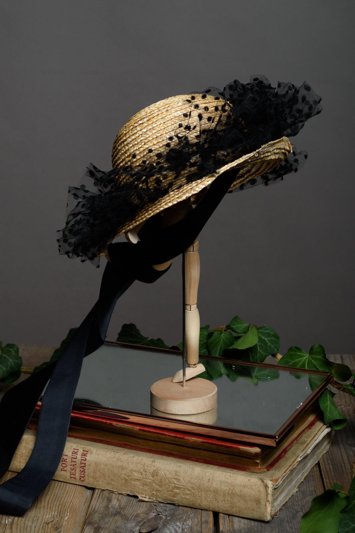 PISICA Neagra