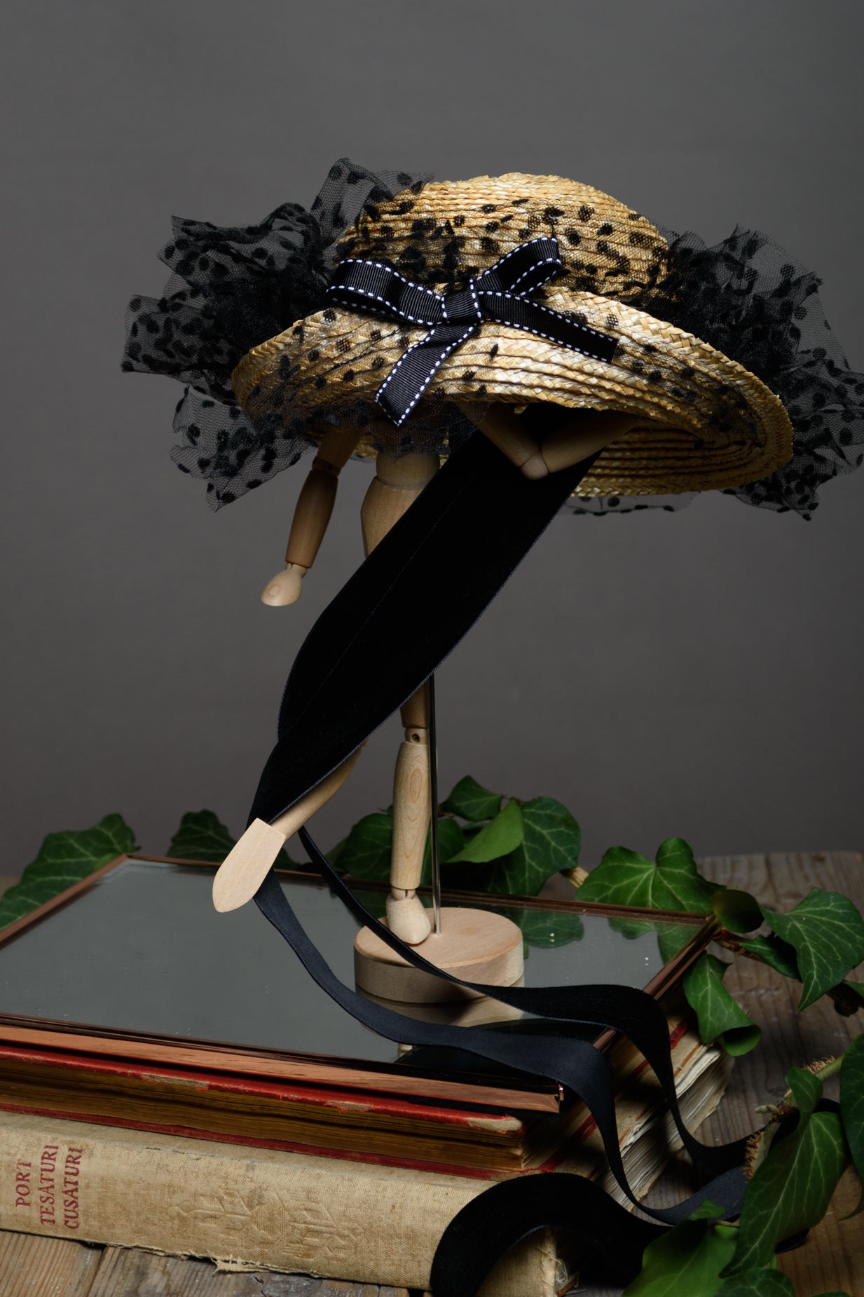 PISICA Neagra